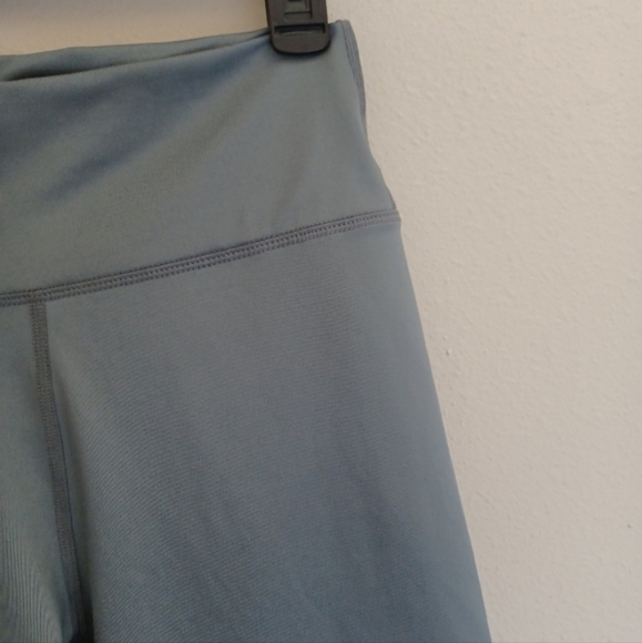 Fabletics Full Length Leggings - Picture 5 of 10